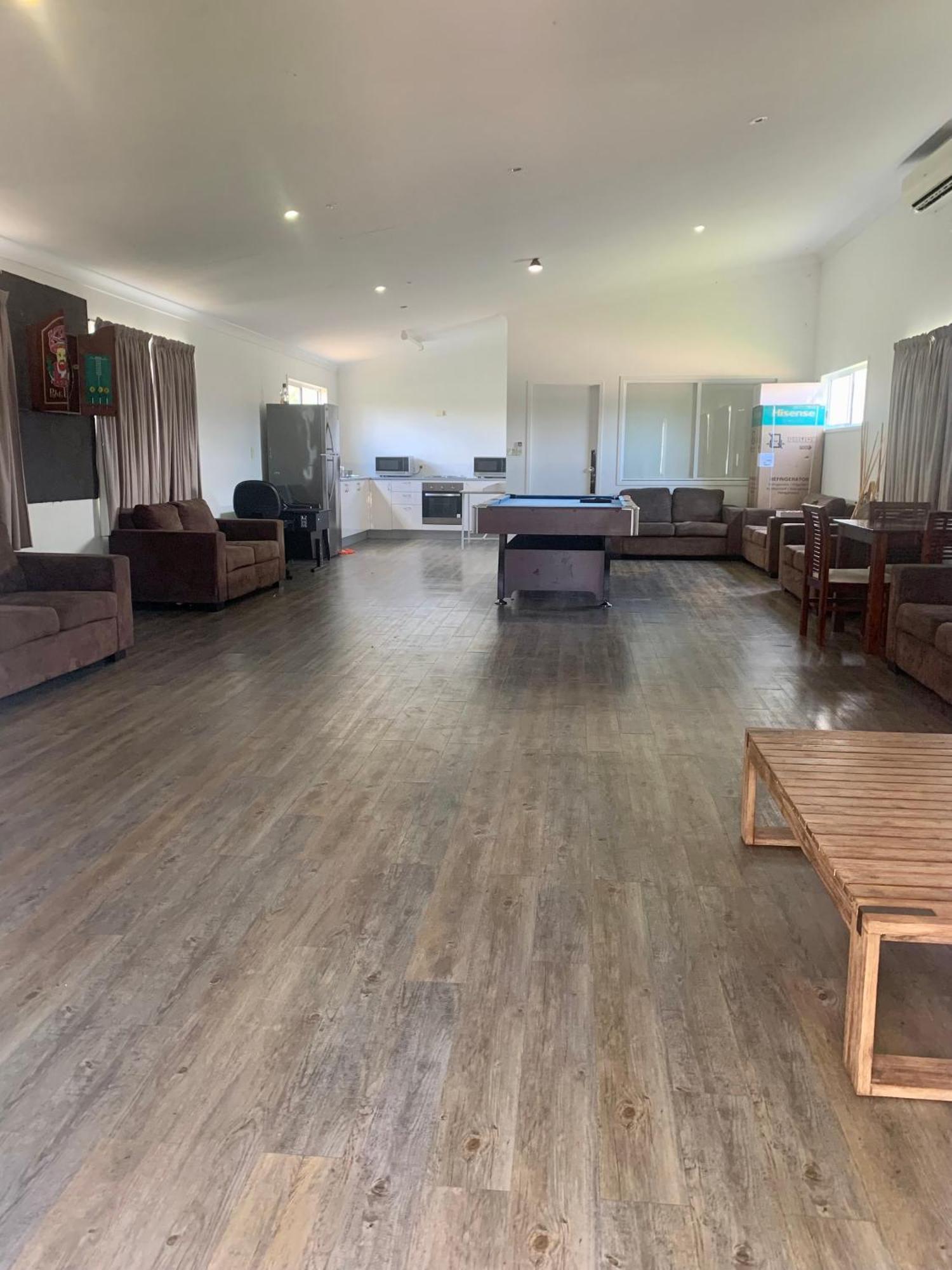 Middlemount Capricorn Villas מראה חיצוני תמונה